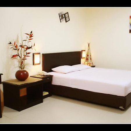 Hotel Coklat Makassar Room photo